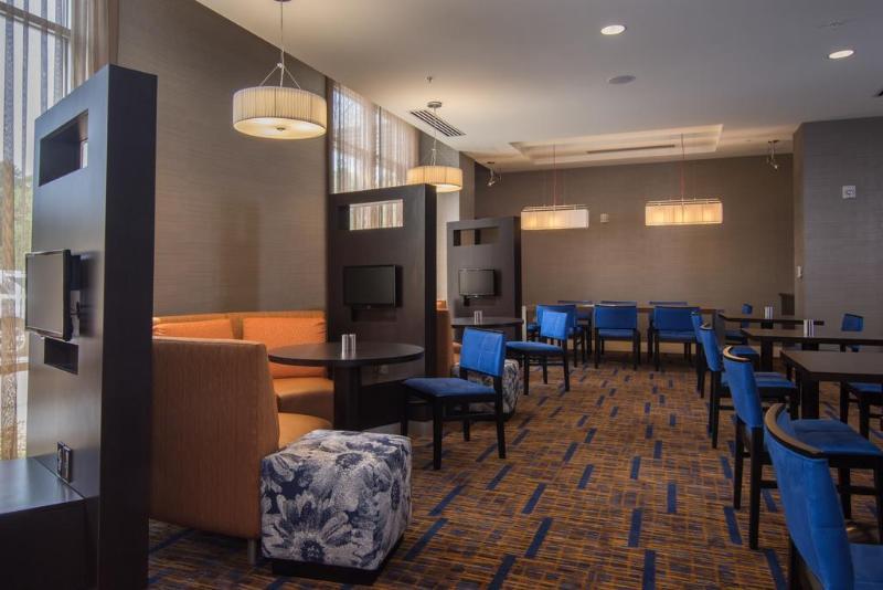 Hotel Courtyard By Marriott Raleigh-Durham Airport/Brier Creek Exterior foto
